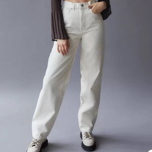 BDG high waisted baggy jeans in Ivory